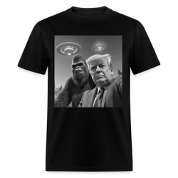 Trump Bigfoot Selfie With UFOs T Shirt - black