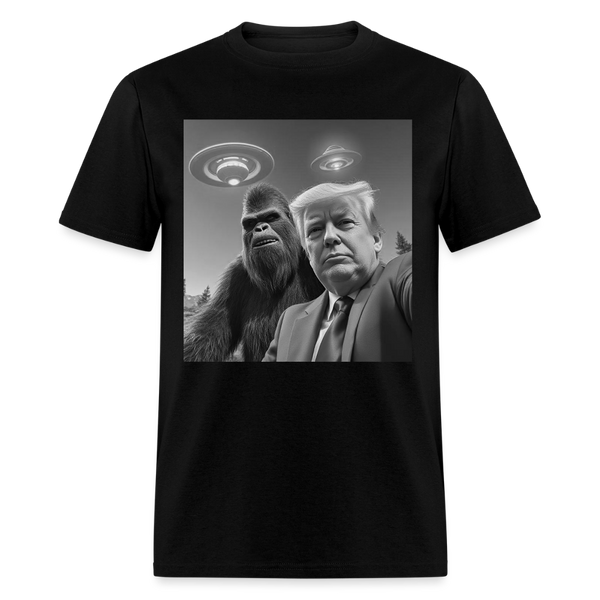 Trump Bigfoot Selfie With UFOs T Shirt - black